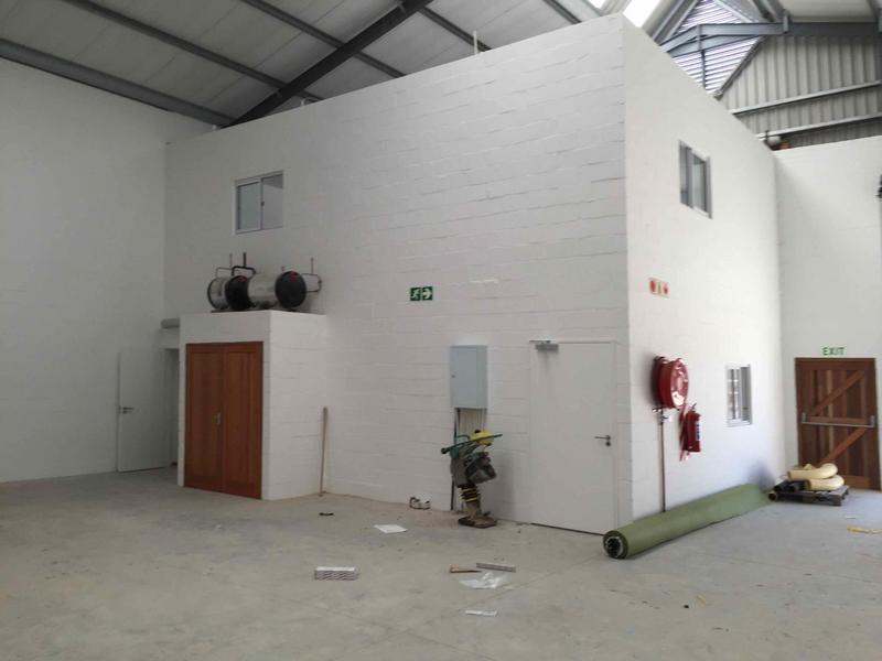 To Let commercial Property for Rent in Montague Gardens Western Cape